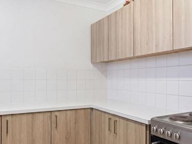 2 Casey Court, Kingsley WA 6026