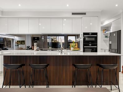 58 Blackpool Promenade, Iluka WA 6028