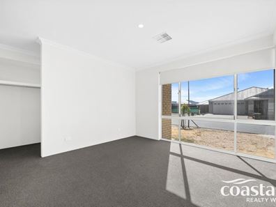 18 Lummus Street, Madora Bay WA 6210