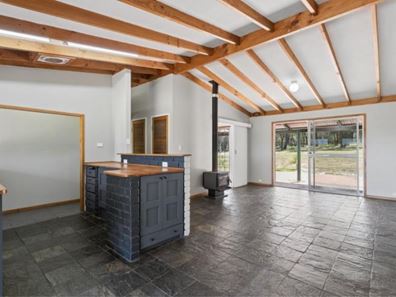 1740 Needham Road, Wooroloo WA 6558