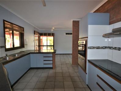 5 Rhatigan Place, Cable Beach WA 6726