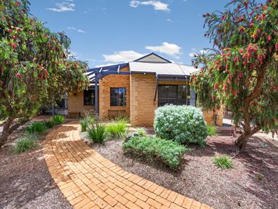 62 Shaw Street, West Lamington WA 6430