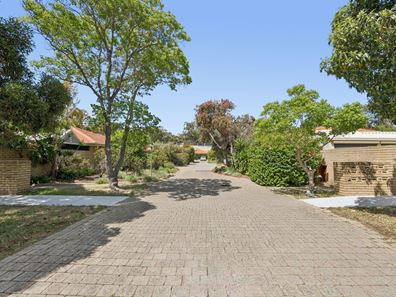 2/165 Holland Street, Fremantle WA 6160