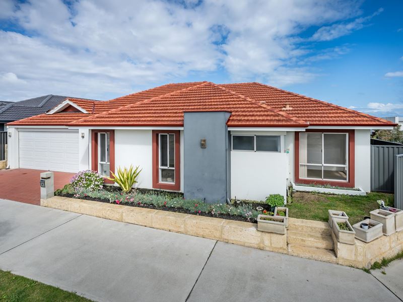 19 Selacosa Avenue, Jindalee WA 6036