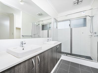 19 Selacosa Avenue, Jindalee WA 6036