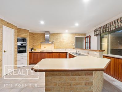 7 Brearley  Mews, Hillarys WA 6025