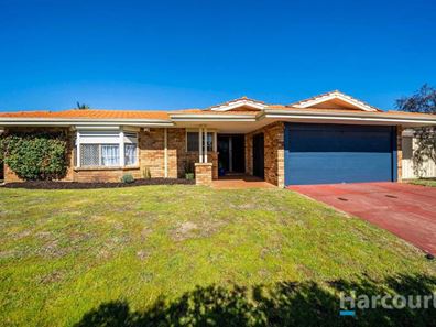 44 Trappers Drive, Woodvale WA 6026