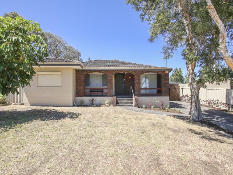 30 Harford Way, Girrawheen WA 6064