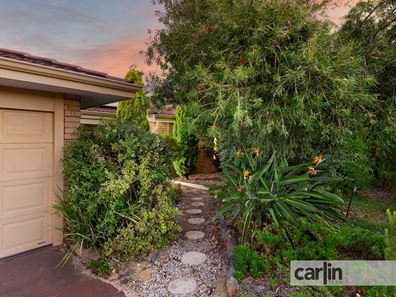 61 Paterson Gardens, Winthrop WA 6150