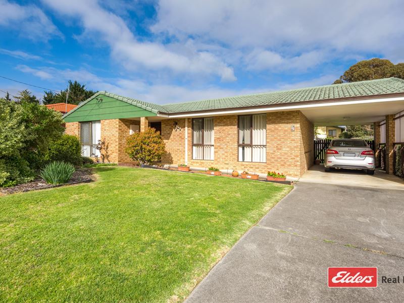 14 Bardley Road, Spencer Park WA 6330