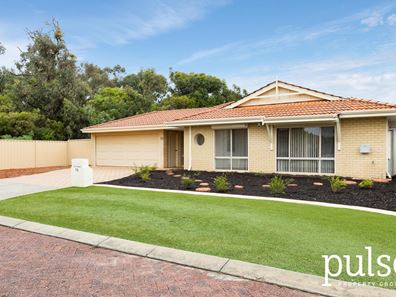 18 St Claire Gardens, Atwell WA 6164