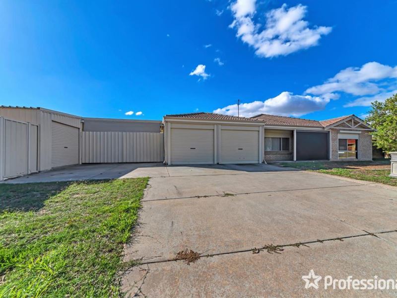 1A Durban Place, Warnbro WA 6169