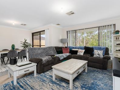 9 PINTAIL PARADE, Ballajura WA 6066