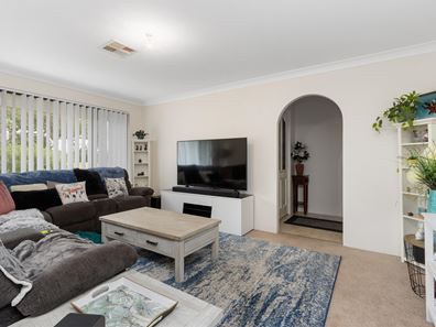 9 PINTAIL PARADE, Ballajura WA 6066