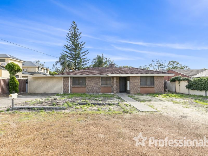 23 Coniston Way, Balga WA 6061