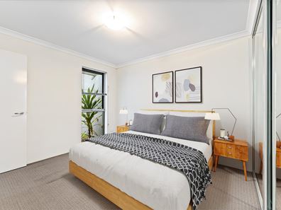 13/57 Southwell Crescent, Hamilton Hill WA 6163