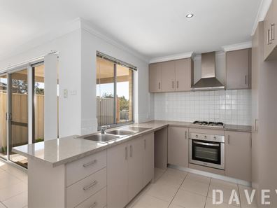 12/18 Oligantha Elbow, Banksia Grove WA 6031
