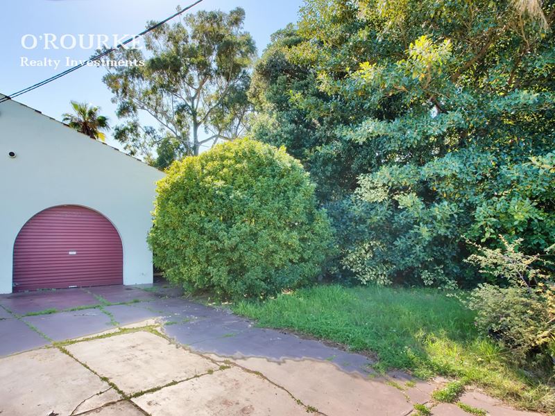2/49 Pawlett Way, Karrinyup