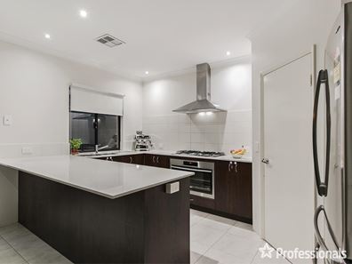 9 Kingcote Road, Baldivis WA 6171