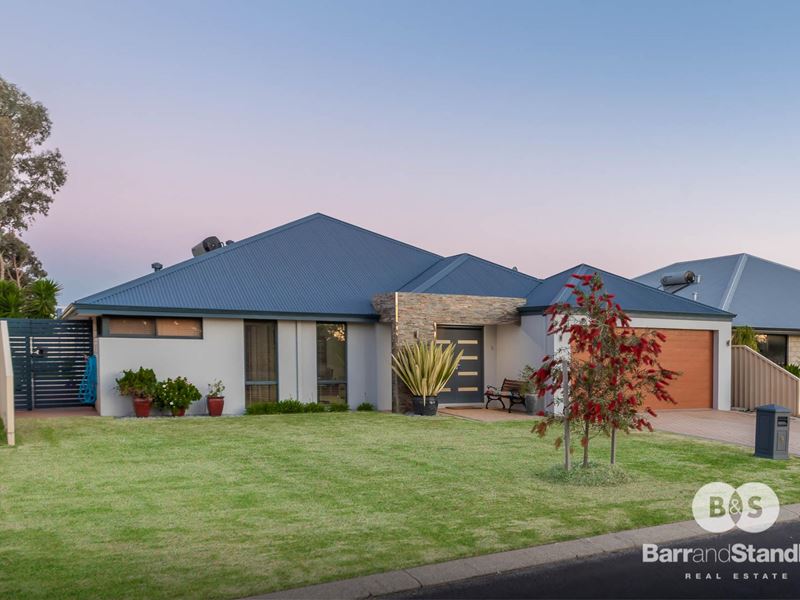 9 Murchison Parade, Millbridge
