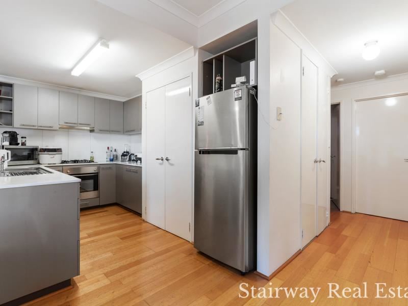 5/10 Marina Drive, Ascot