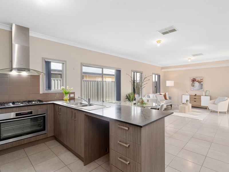 12 Noctis Way, Aveley