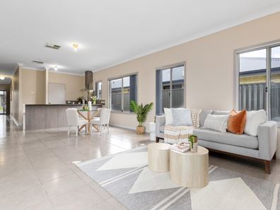 12 Noctis Way, Aveley WA 6069