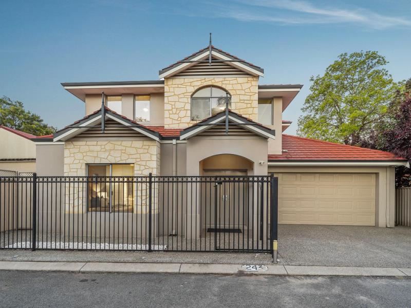 243B Seventh Avenue, Inglewood