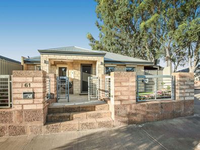 61 Mead Street, Byford WA 6122