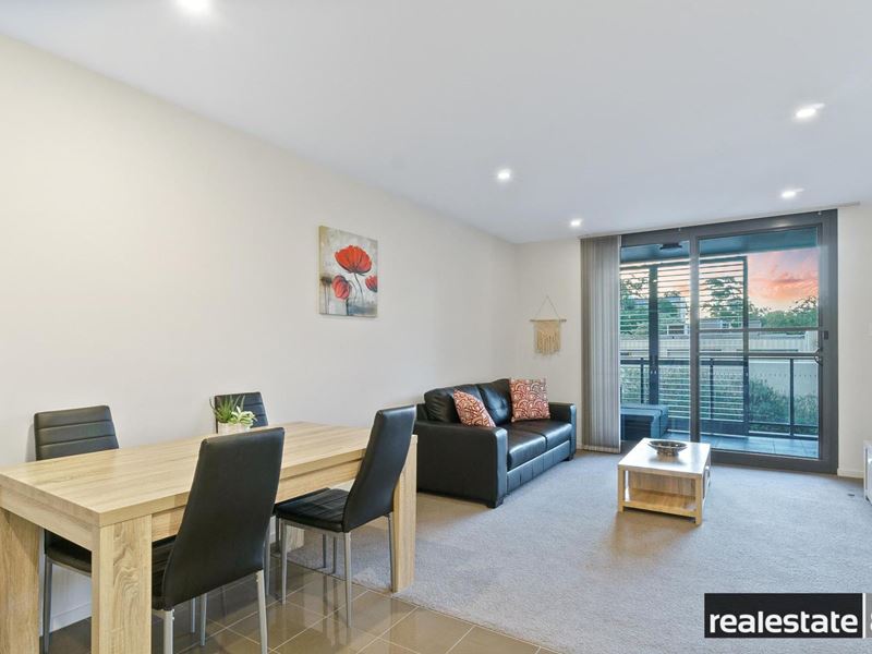 72/172 Railway Parade, West Leederville