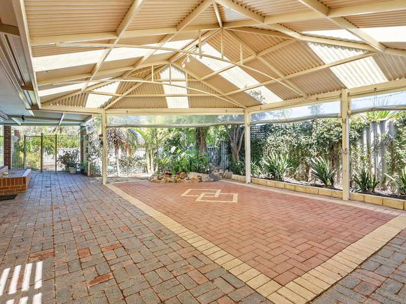 16 Whittington Avenue, Carine