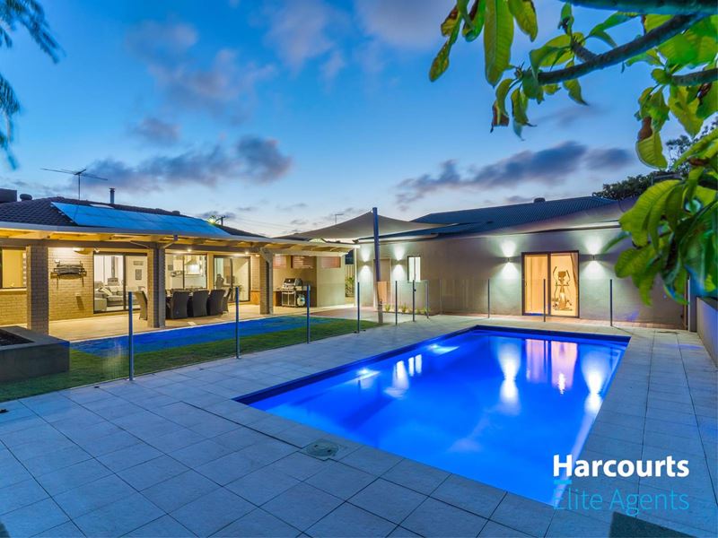 30 Edgewater Road, Safety Bay WA 6169