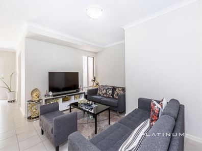 23 Poynings Street, Westminster WA 6061