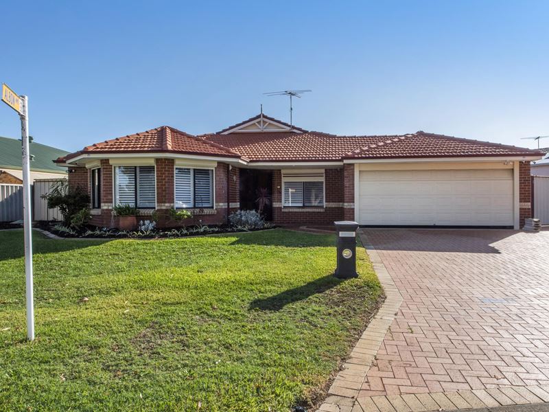 23 Montmartre Green, Port Kennedy WA 6172