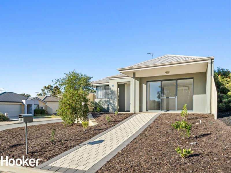 35 Mariposa Gardens, Success WA 6164