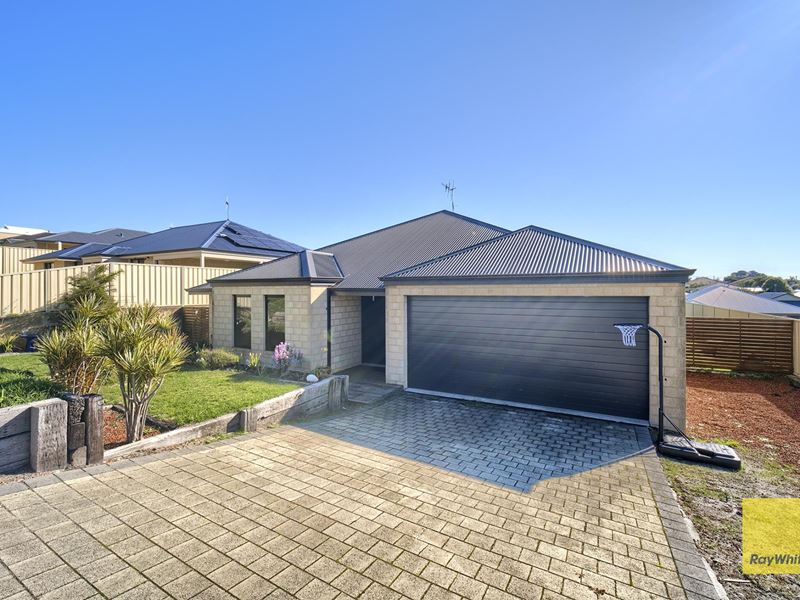 12 Berliner Street, Bayonet Head