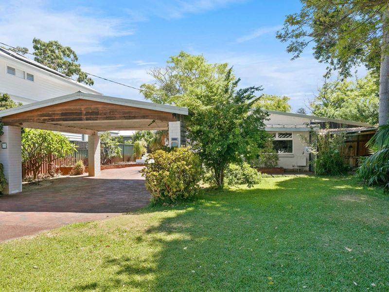 37 Strickland Street, Mount Claremont