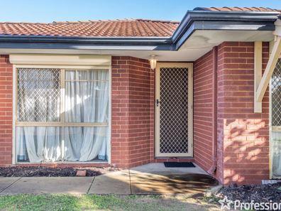 7 Salmon Crescent, Warnbro WA 6169