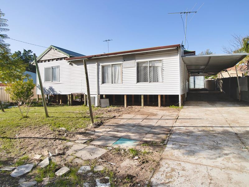 56 Ridley Way South, Medina