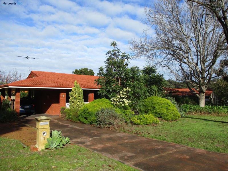 7 Dunbarton Way, Withers