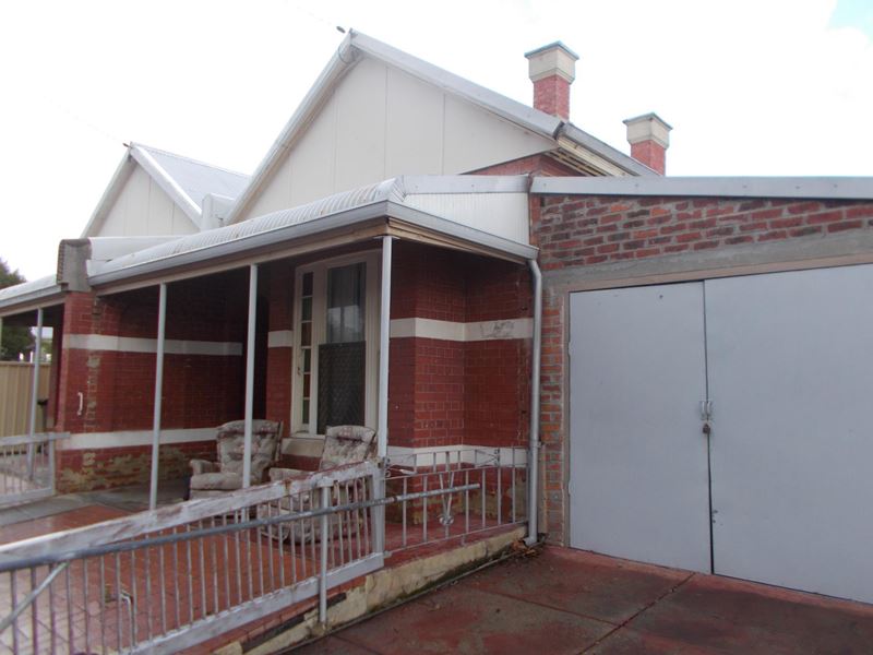 41-43 Spring Park Road, Midland