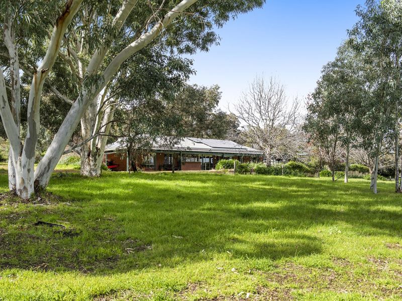 98 Fraser Road, Bullsbrook