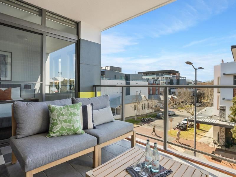 26/145 Newcastle Street, Perth