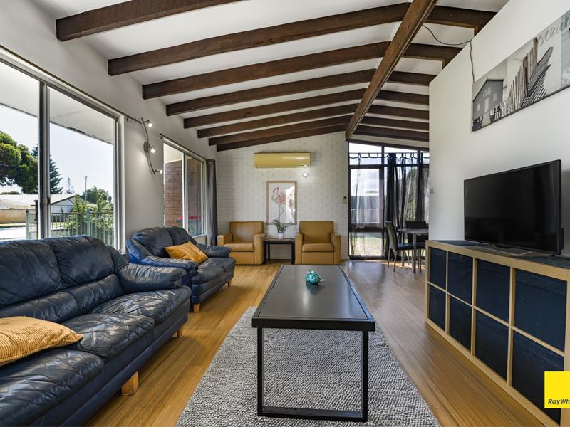 2 Newby Street, Lancelin