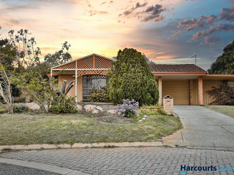 15 Staunton Grove, Mirrabooka