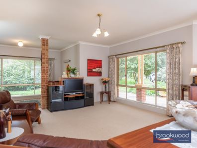 455 Summit Road, Mundaring WA 6073