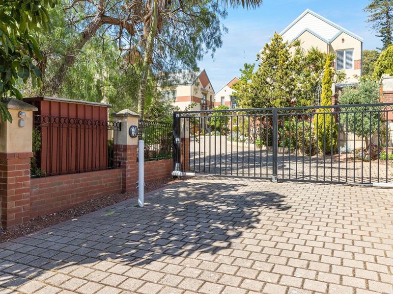 6/94 Hampton Road, Fremantle