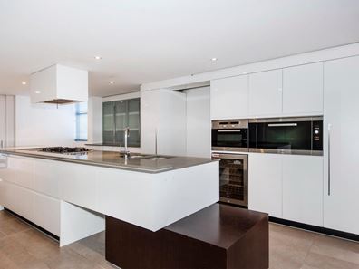 26/39 Bow River Crescent, Burswood WA 6100