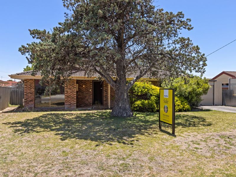 35 Haselmere Circus, Rockingham