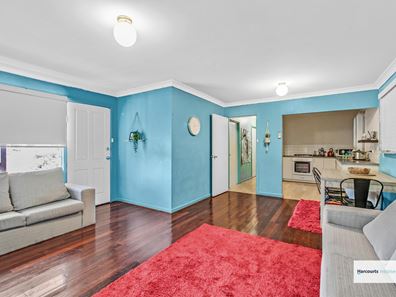 9 Denston Way, Girrawheen WA 6064